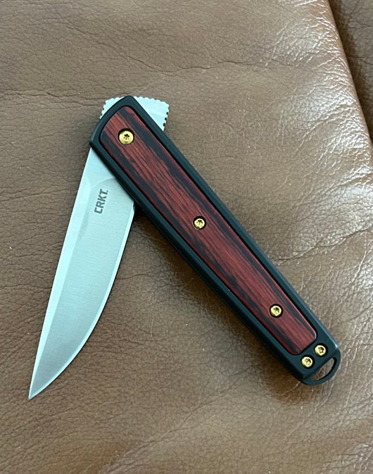 Knife Center Edition Symmetry
